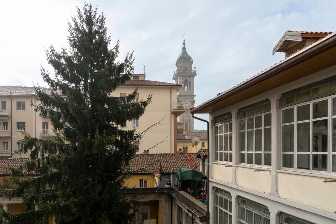 Varese Suites Exterior foto